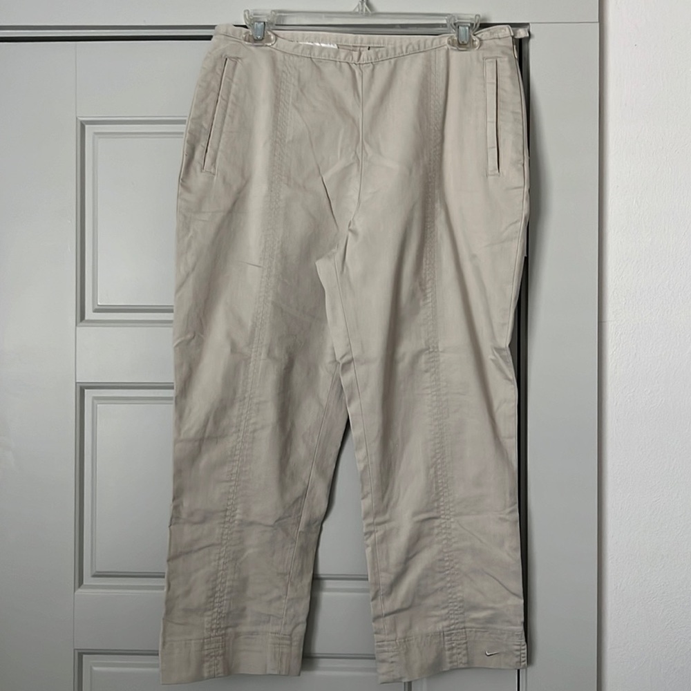 NIKE Golf Dri-Fit khaki ankle cotton blend flat front women’s pants Sz 8 M
